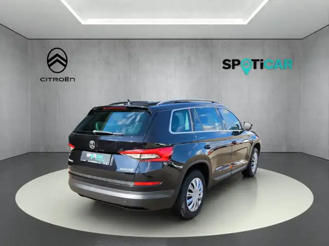 Skoda Kodiaq view 3