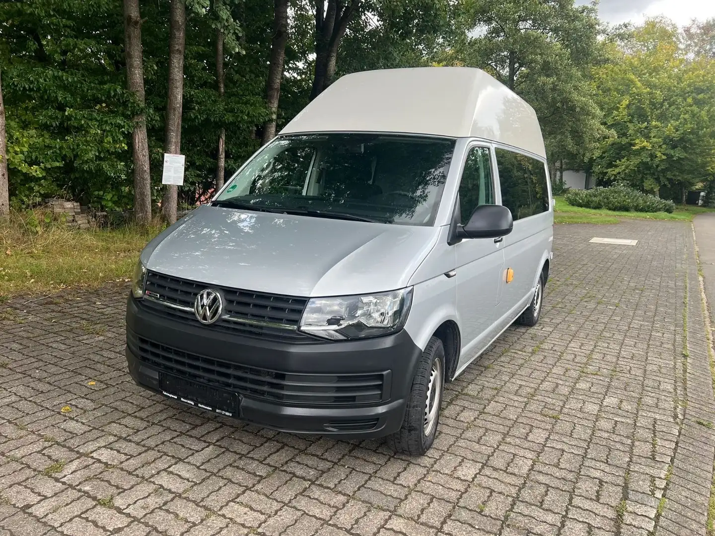 Volkswagen T6 Transporter Kasten Hochdach lang 4-Motion Silber - 1