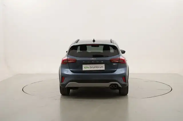 Ford Focus view 4