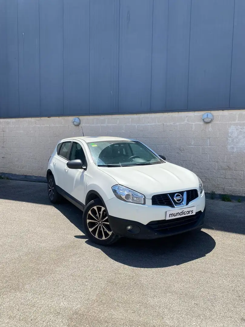 Nissan Qashqai Q+2 1.5dCi Acenta 4x2 Wit - 2