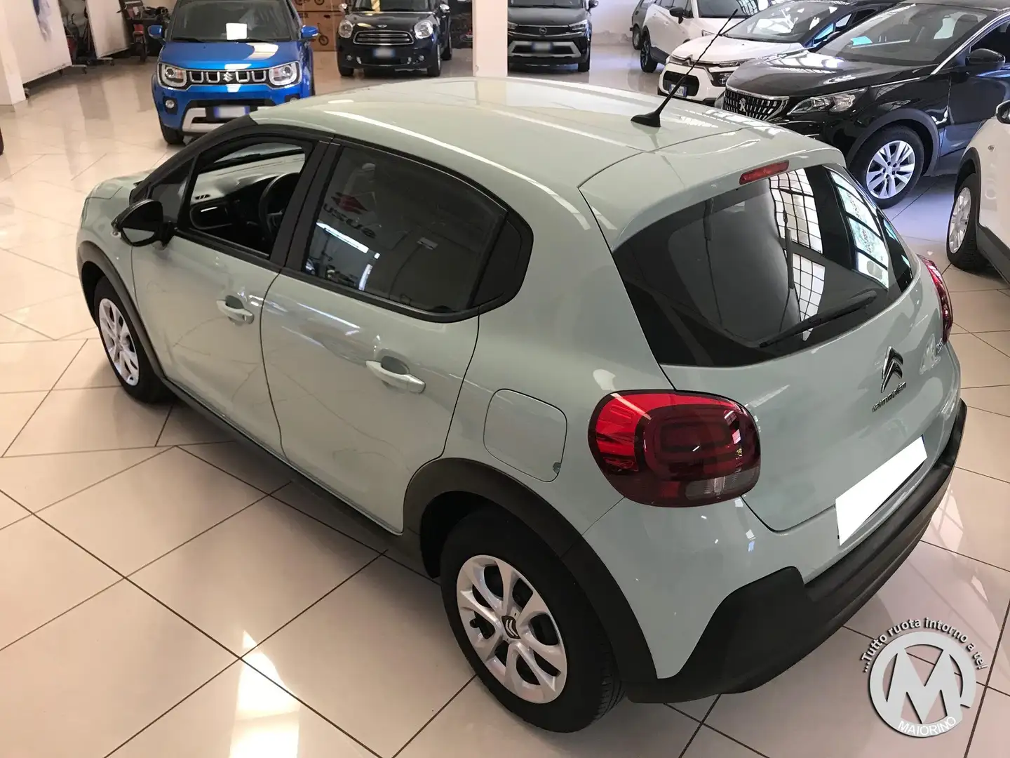 Citroen C3 1.2 puretech Feel s Groen - 2