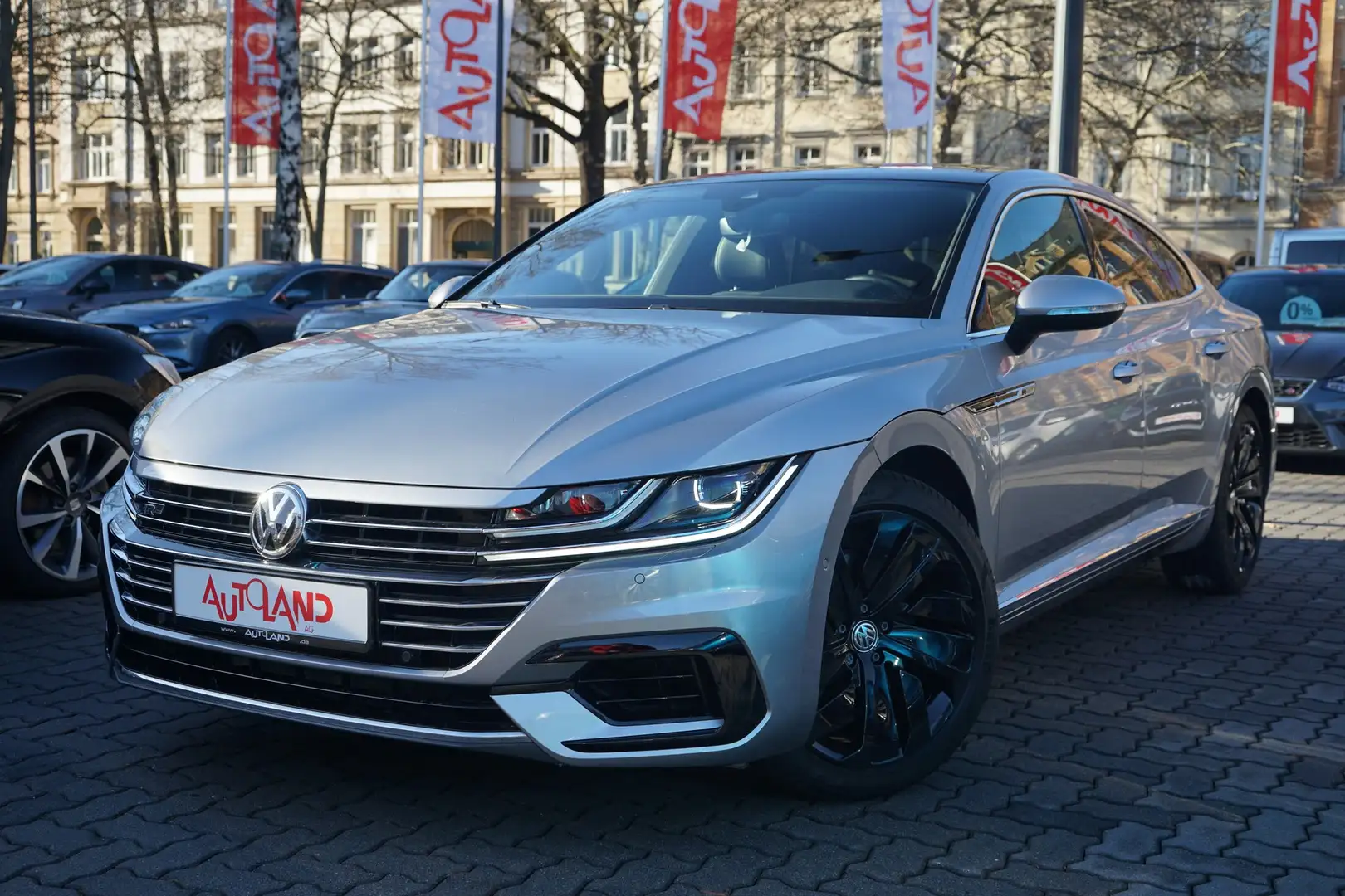 Volkswagen Arteon 2.0 TSI R-Line 4Motion LED Navi ACC Leder Silber - 2