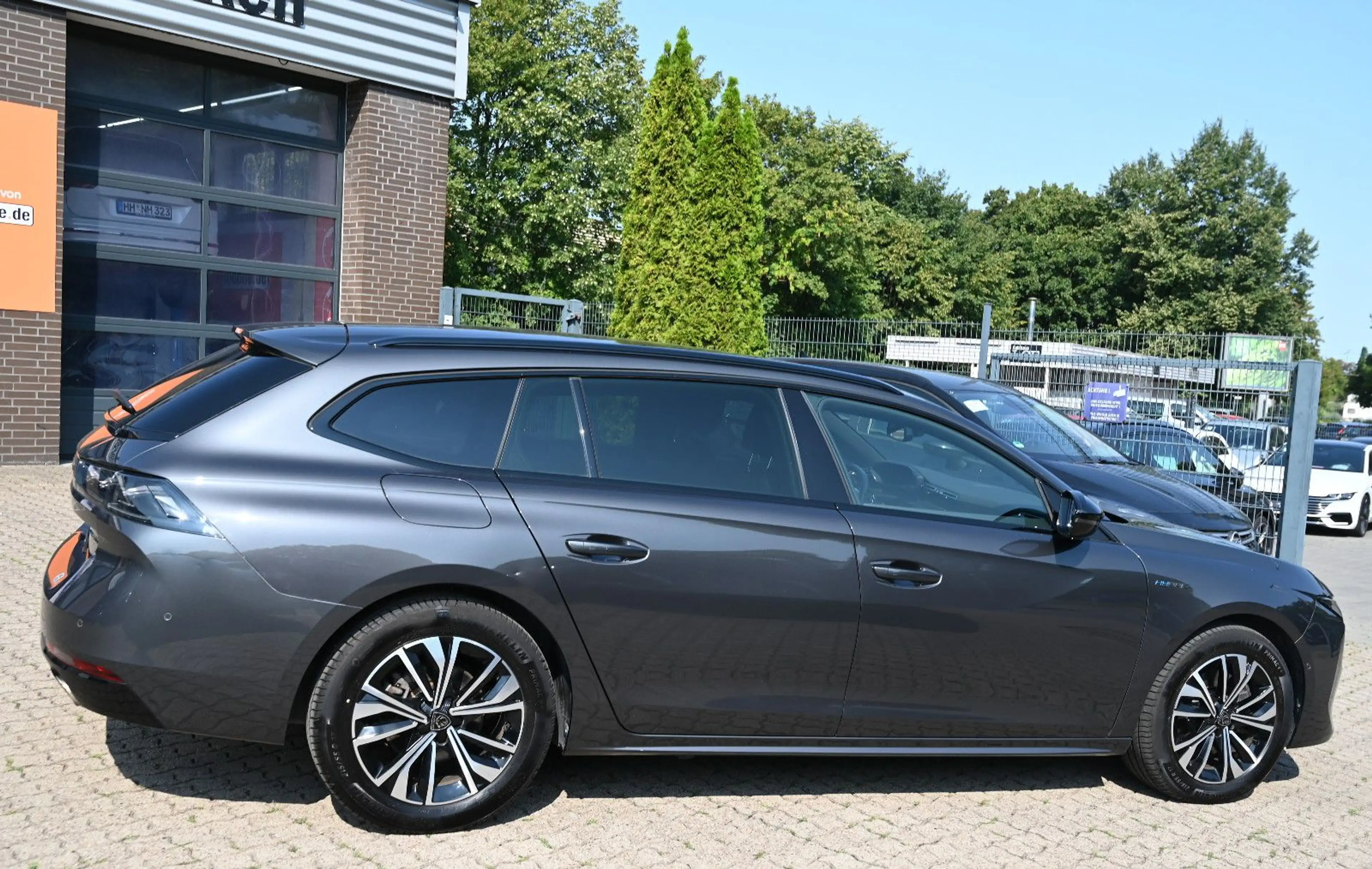 Peugeot 508 SW Hybrid 225 Allure LED NAVI Leder 1.Hd — photo 4