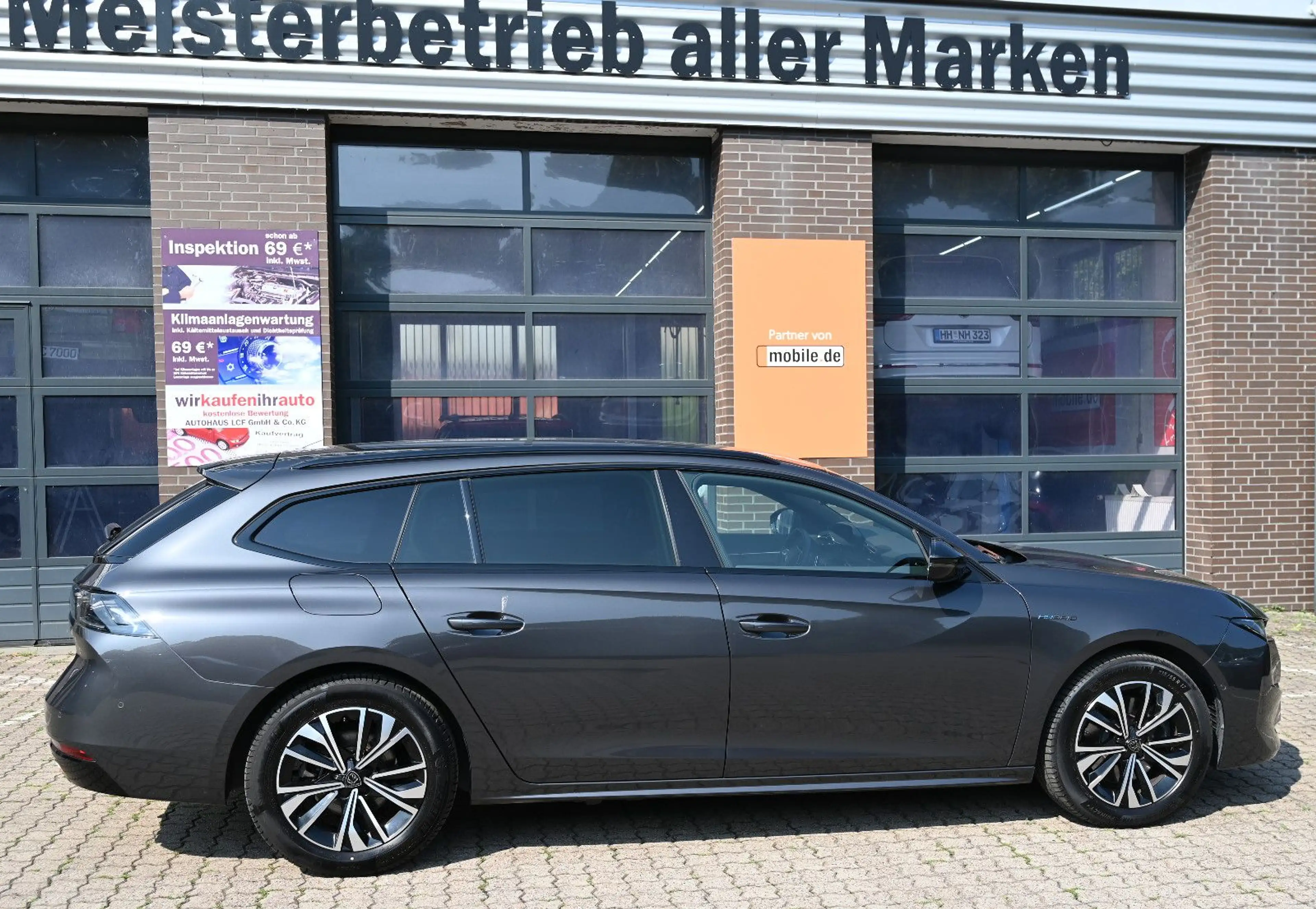 Peugeot 508 SW Hybrid 225 Allure LED NAVI Leder 1.Hd — photo 3