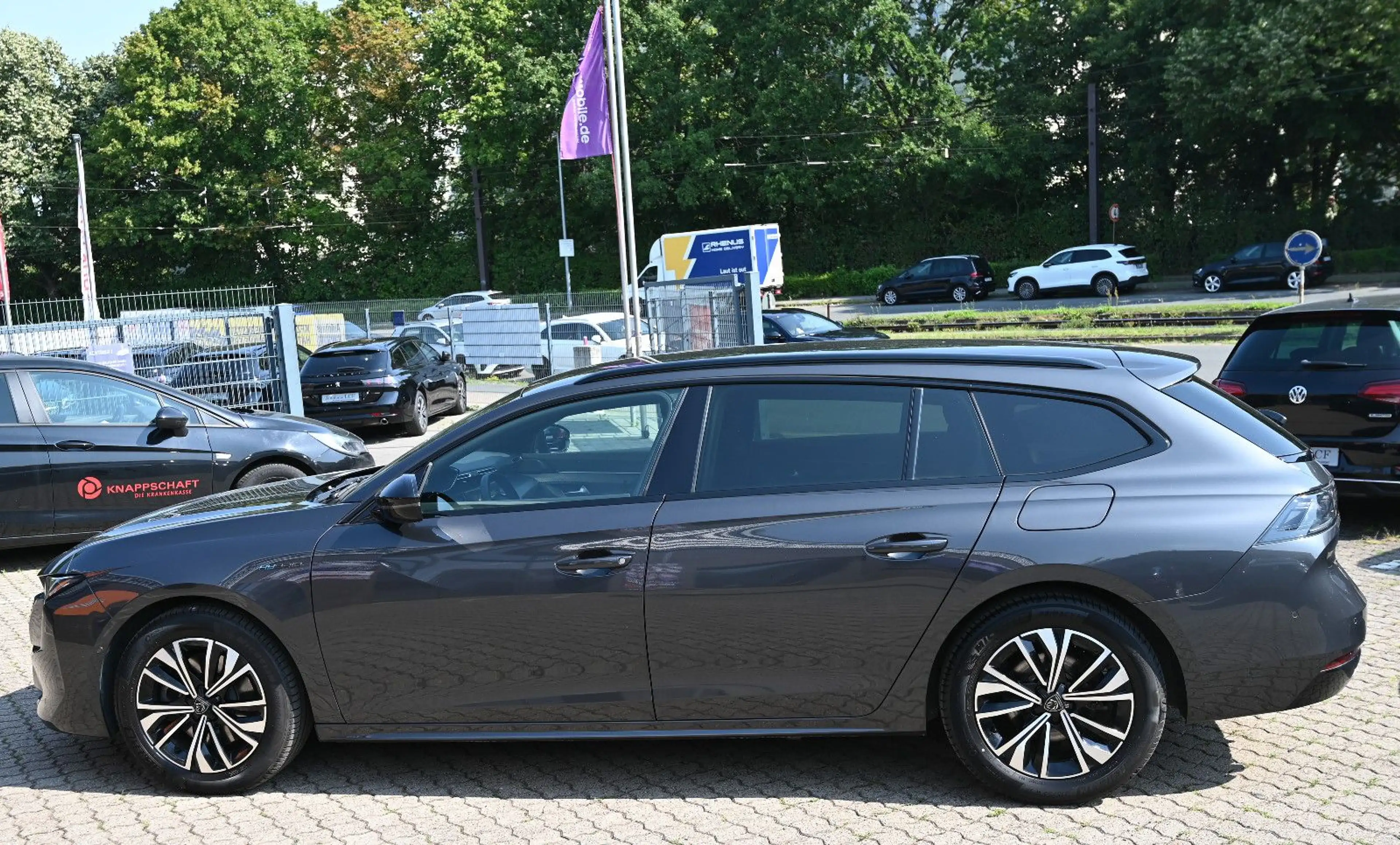 Peugeot 508 SW Hybrid 225 Allure LED NAVI Leder 1.Hd — photo 6