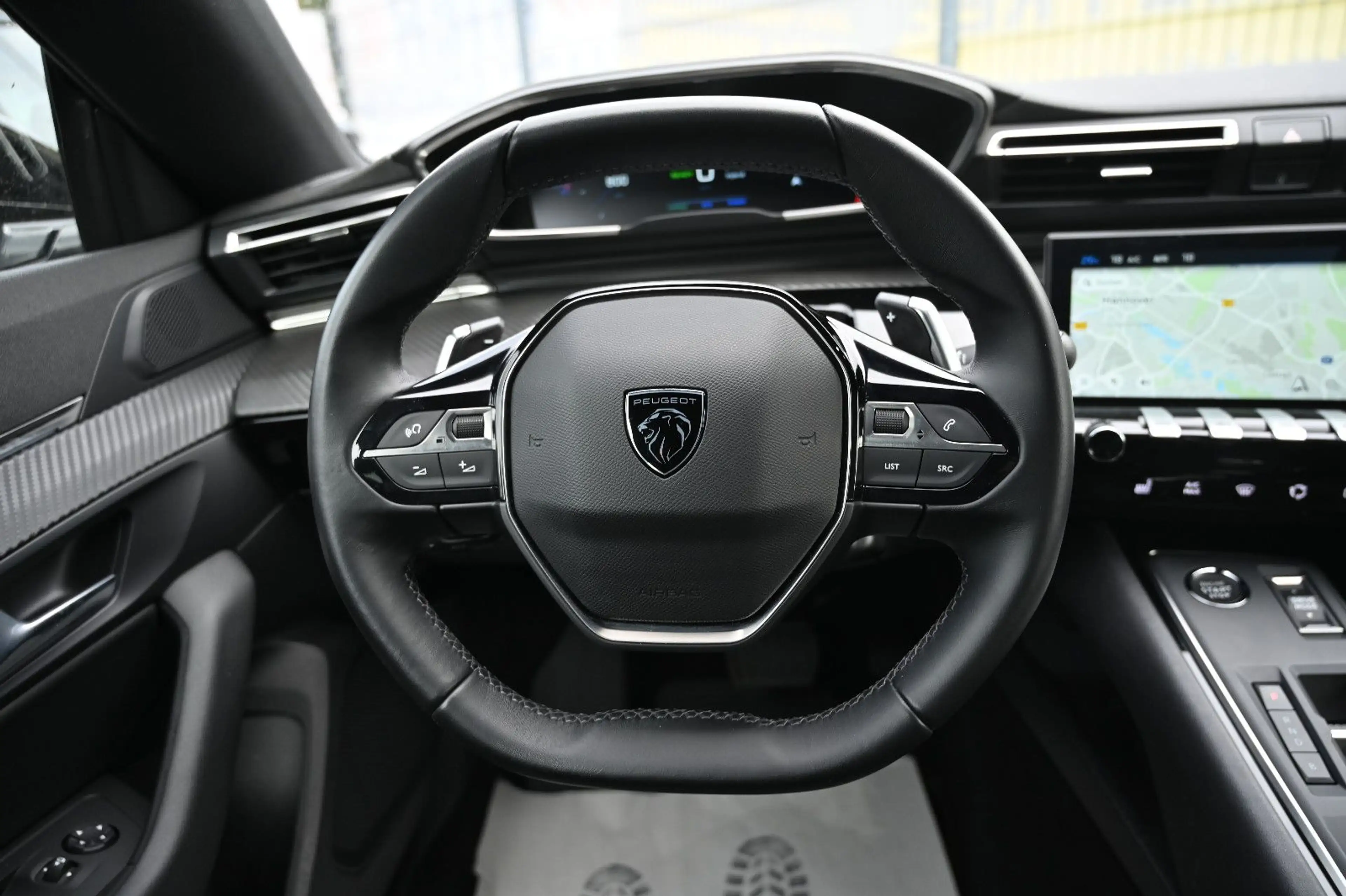 Peugeot 508 SW Hybrid 225 Allure LED NAVI Leder 1.Hd — photo 11
