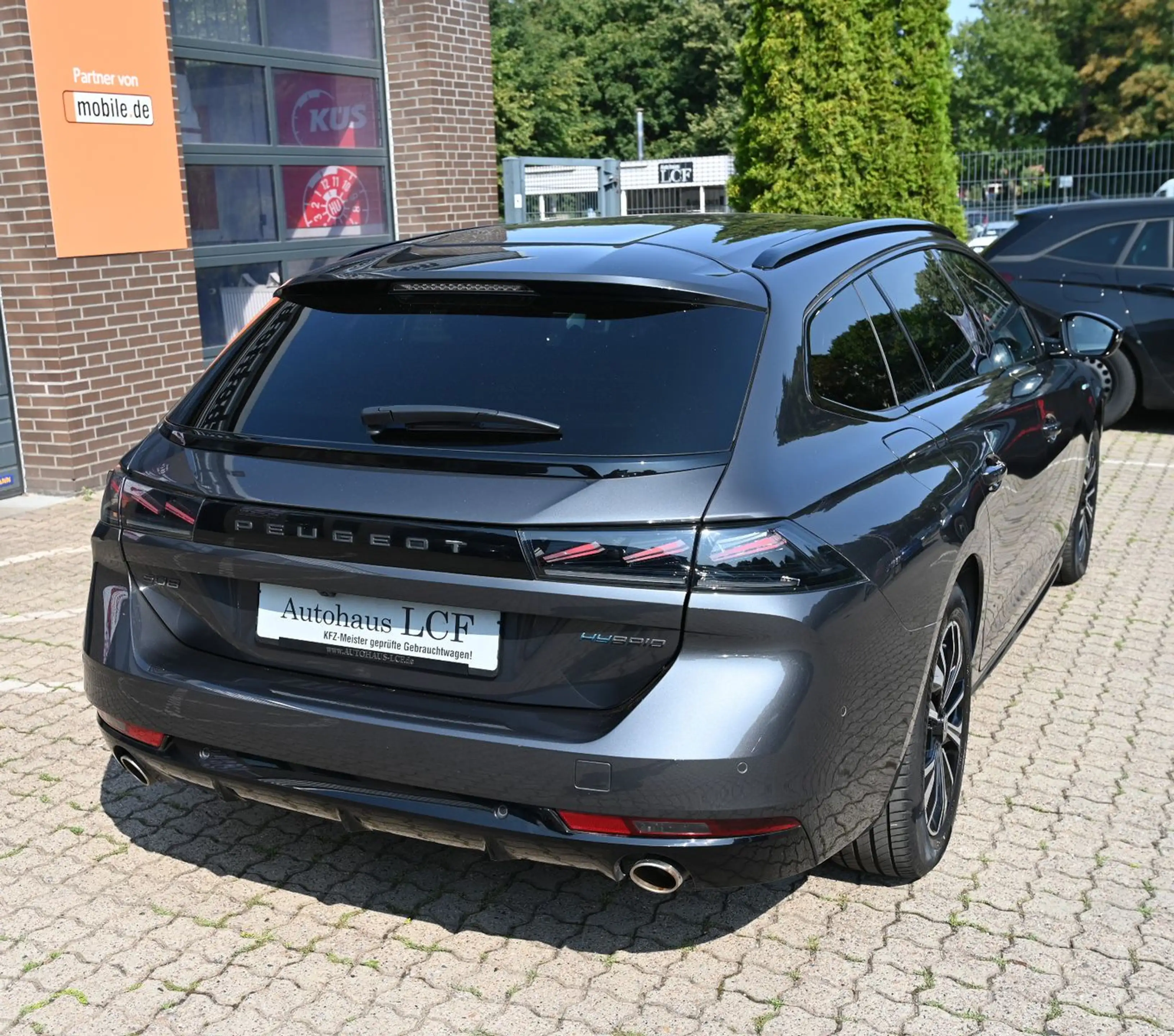 Peugeot 508 SW Hybrid 225 Allure LED NAVI Leder 1.Hd — photo 7