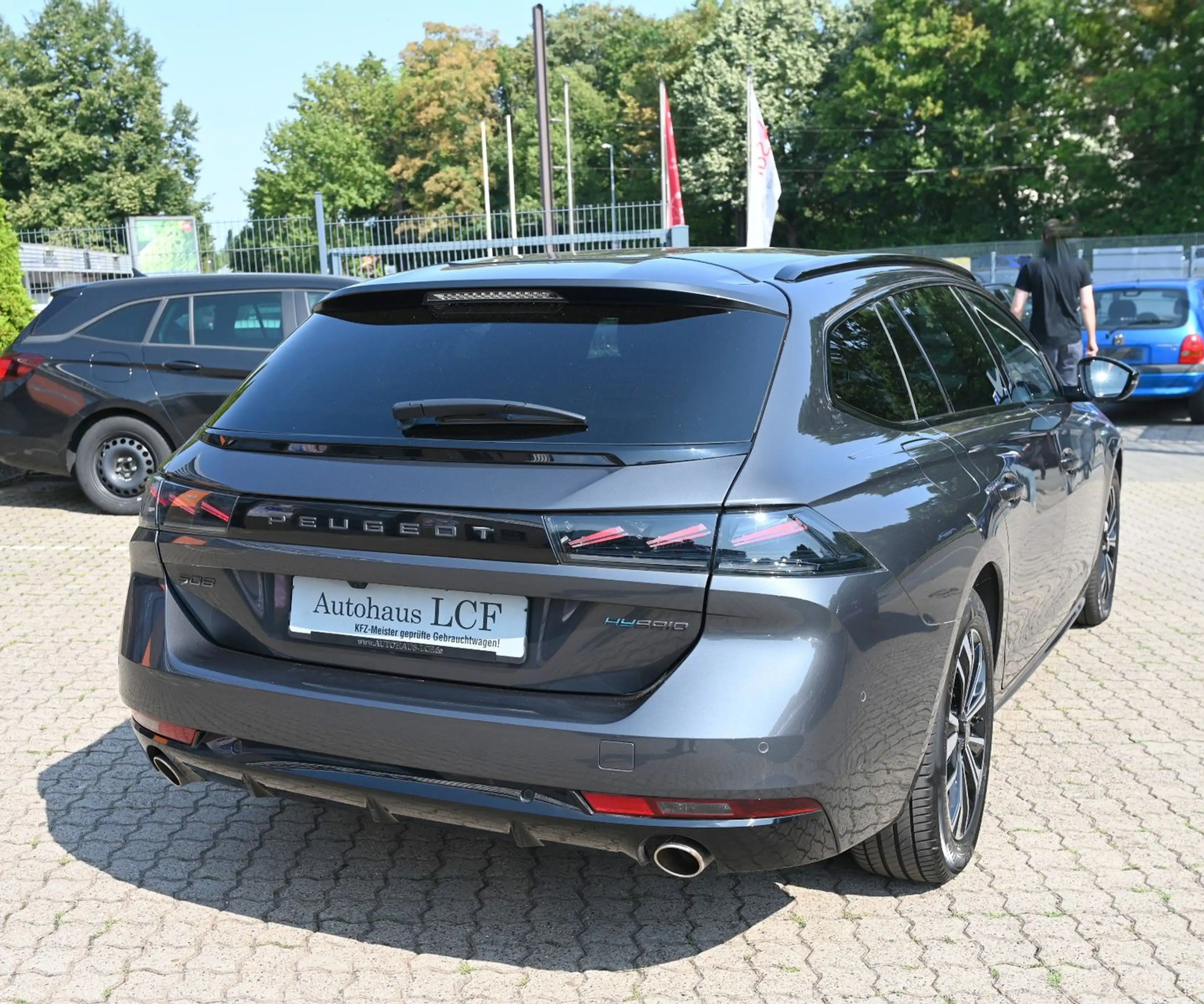 Peugeot 508 SW Hybrid 225 Allure LED NAVI Leder 1.Hd — photo 8