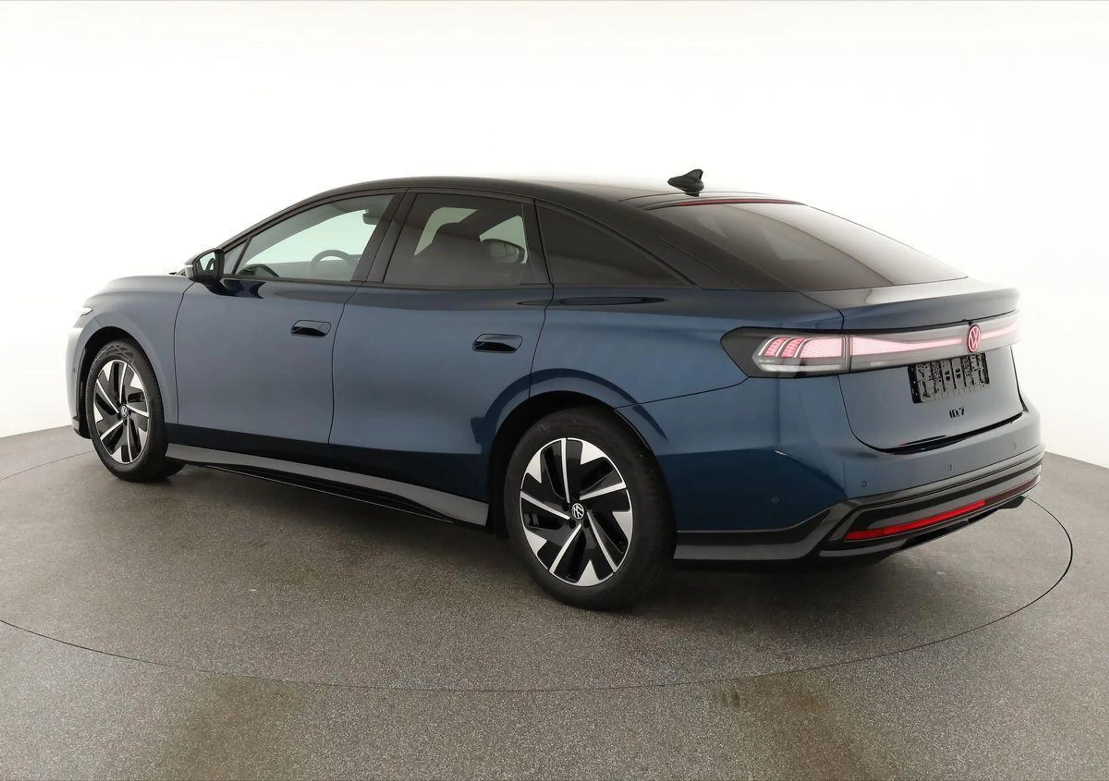 Volkswagen ID.7 Pro 210 kW Black, AHK, HuD, IQ.Light, IQ.Drive,... — photo 3