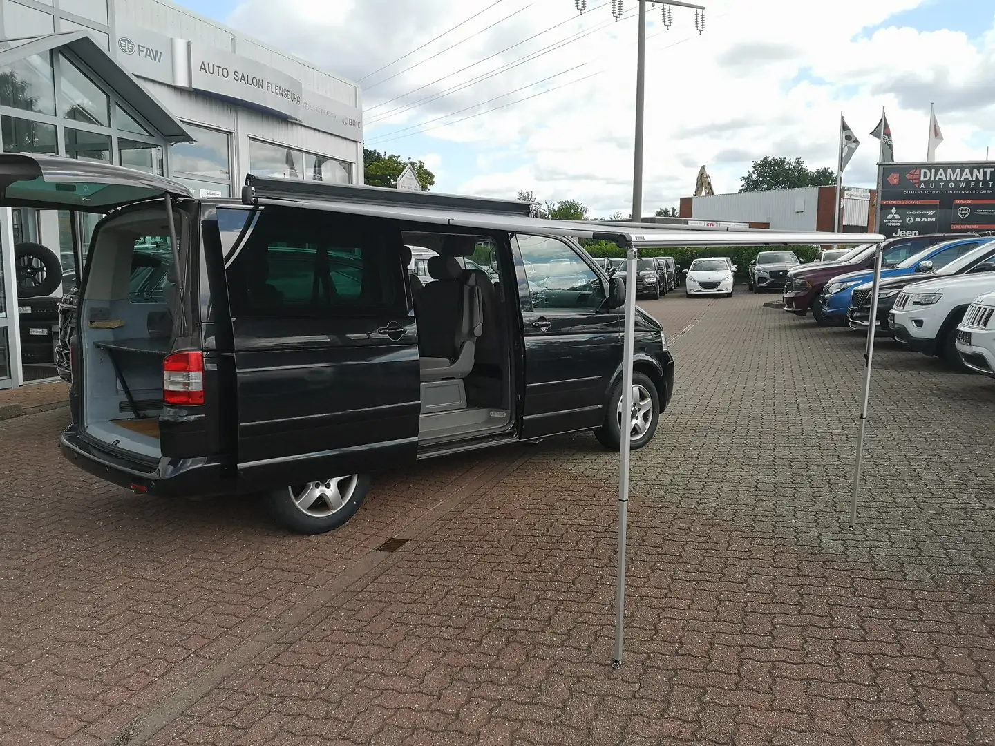 Volkswagen T5 California Multivan Comfortline*Camping*TÜV 12.2026 Noir - 2