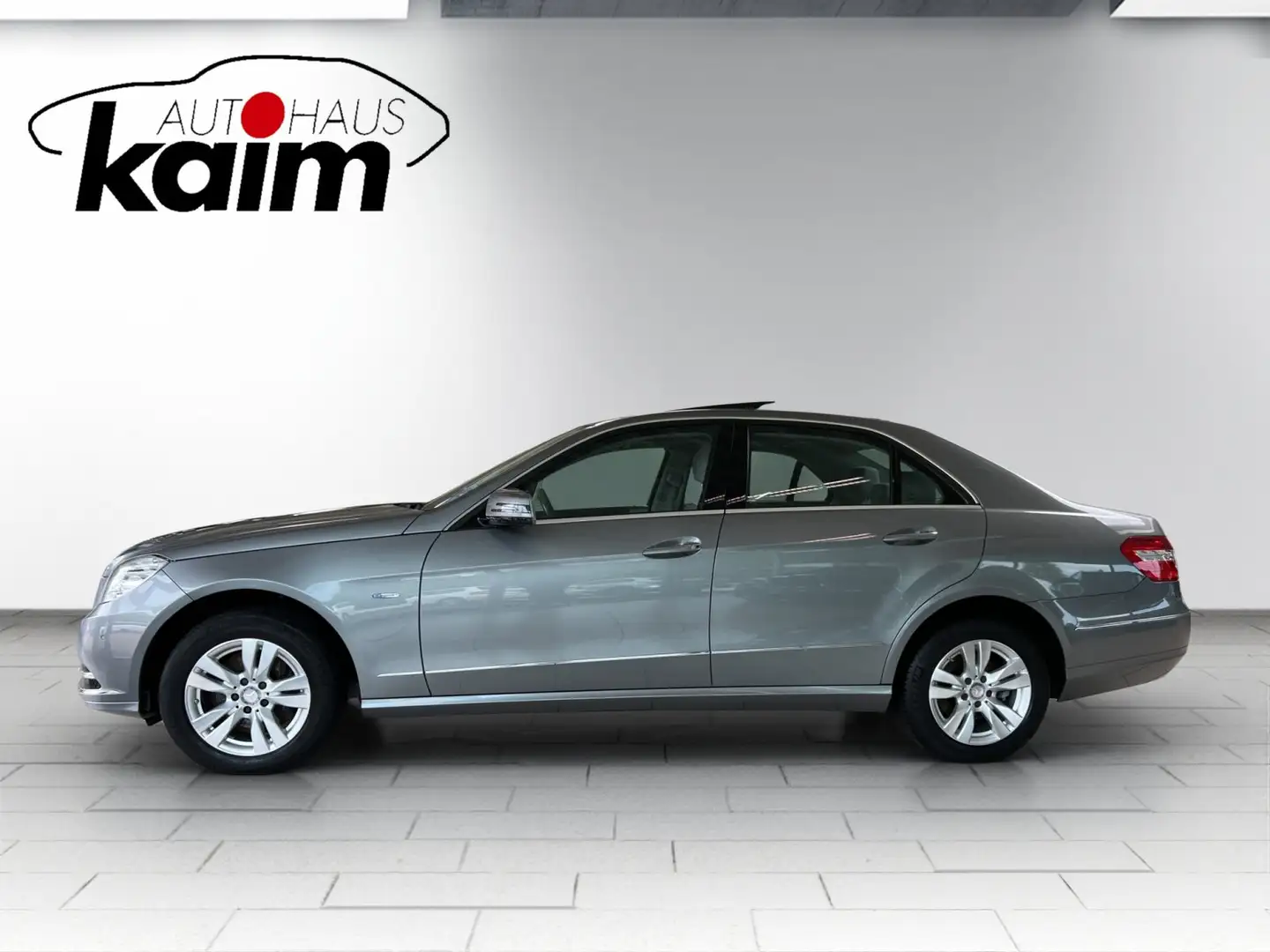 Mercedes-Benz E 350 CGI BlueEfficiency Elegance Silber - 2