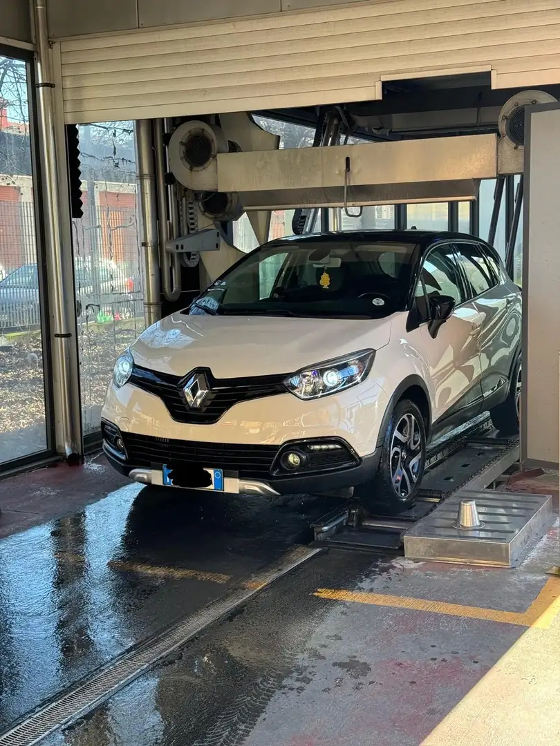 Renault Captur 0.9 tce Hypnotic (magnetik) 90cv - 2