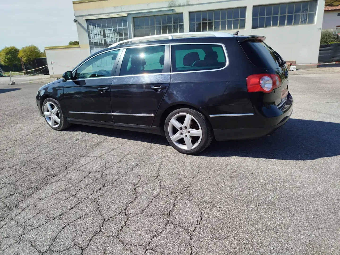 Volkswagen Passat Variant Passat Variant 2.0 tdi Highline 170cv dsg dpf Zwart - 1