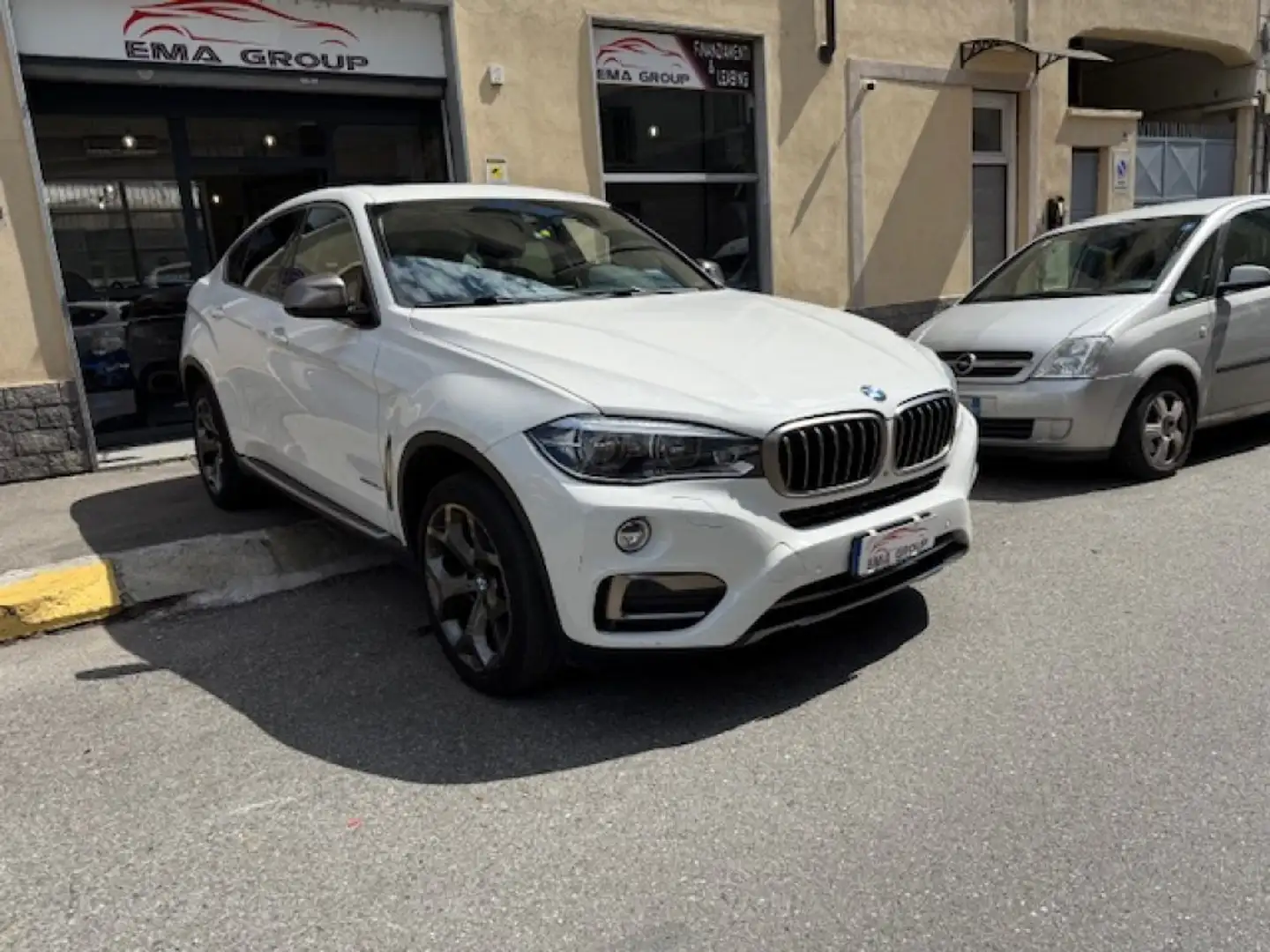 BMW X6 xDrive30d 258CV Extravagance Bianco - 2