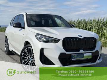 xDrive30 MSport 64,7kWh Comfort+Innovations+Travel