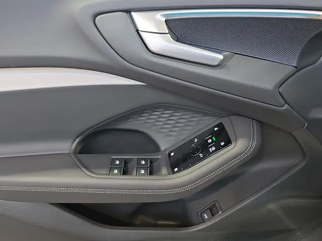 Audi A5 view 8