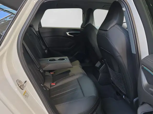 Audi A5 view 6