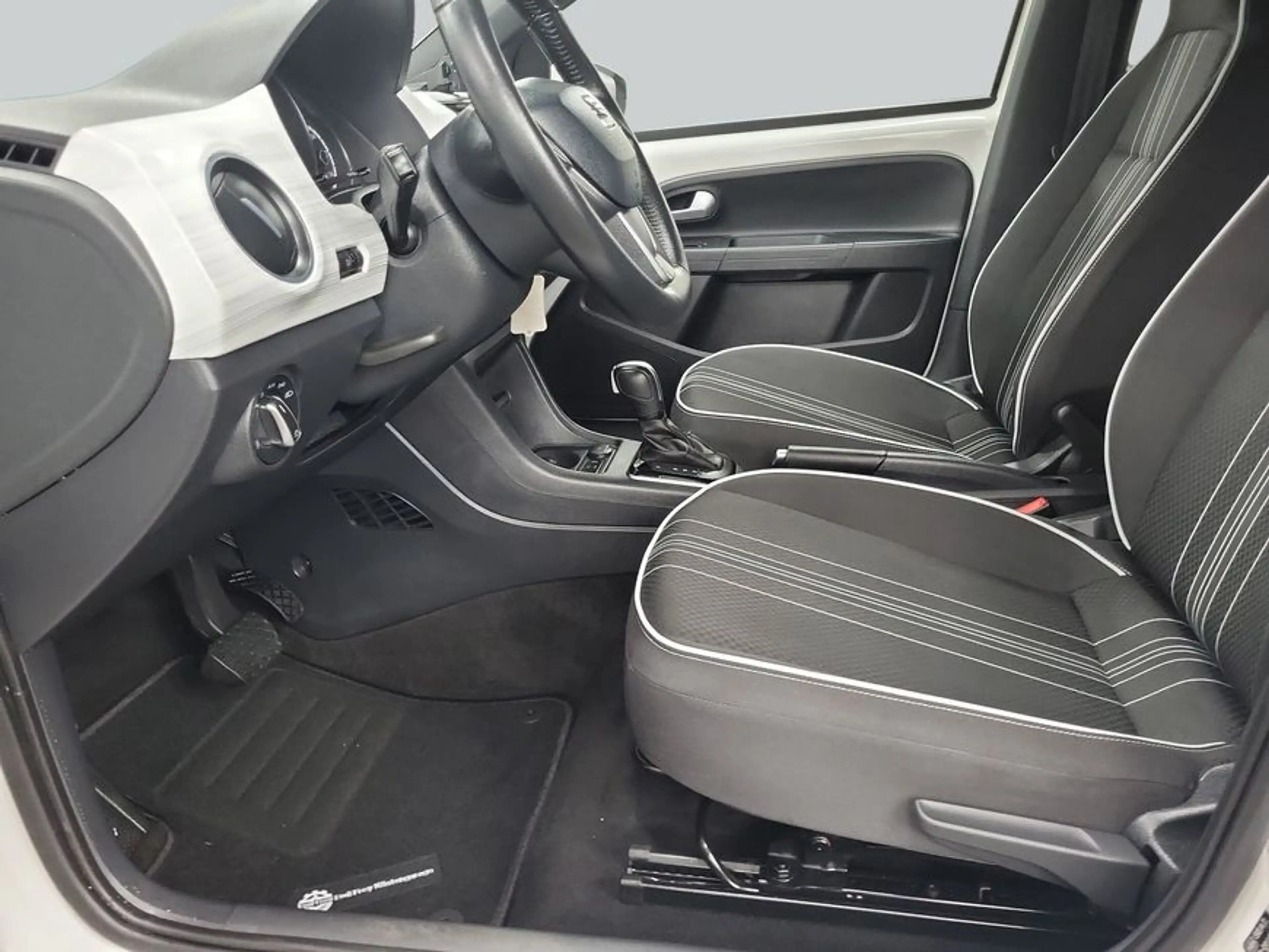 SEAT Mii electric Plus Klima/Sitzheizung/Tempomat — photo 10