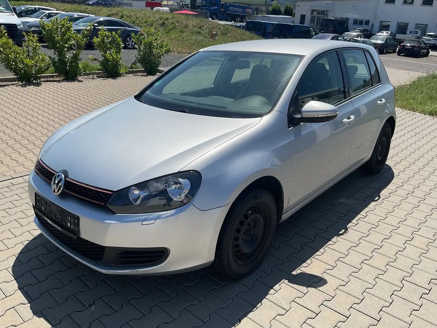Volkswagen Golf VI Trendline 1.6 TDI * Pleuellagerschaden * Серебристый - 1