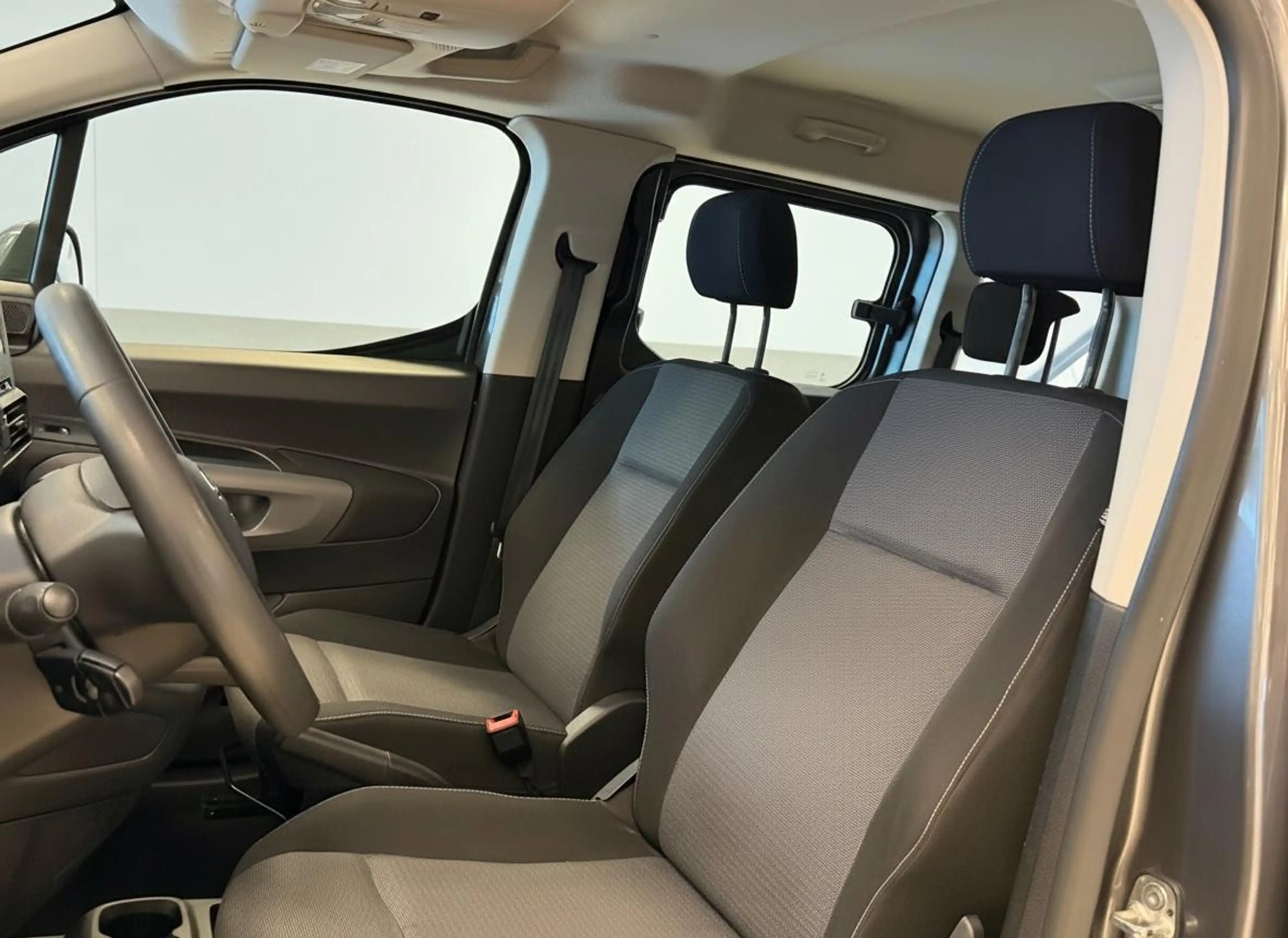 Toyota Proace City VERSO 1.2 TURBO COMFORT GARANTIE TOT 2031* . CRUIS — photo 10