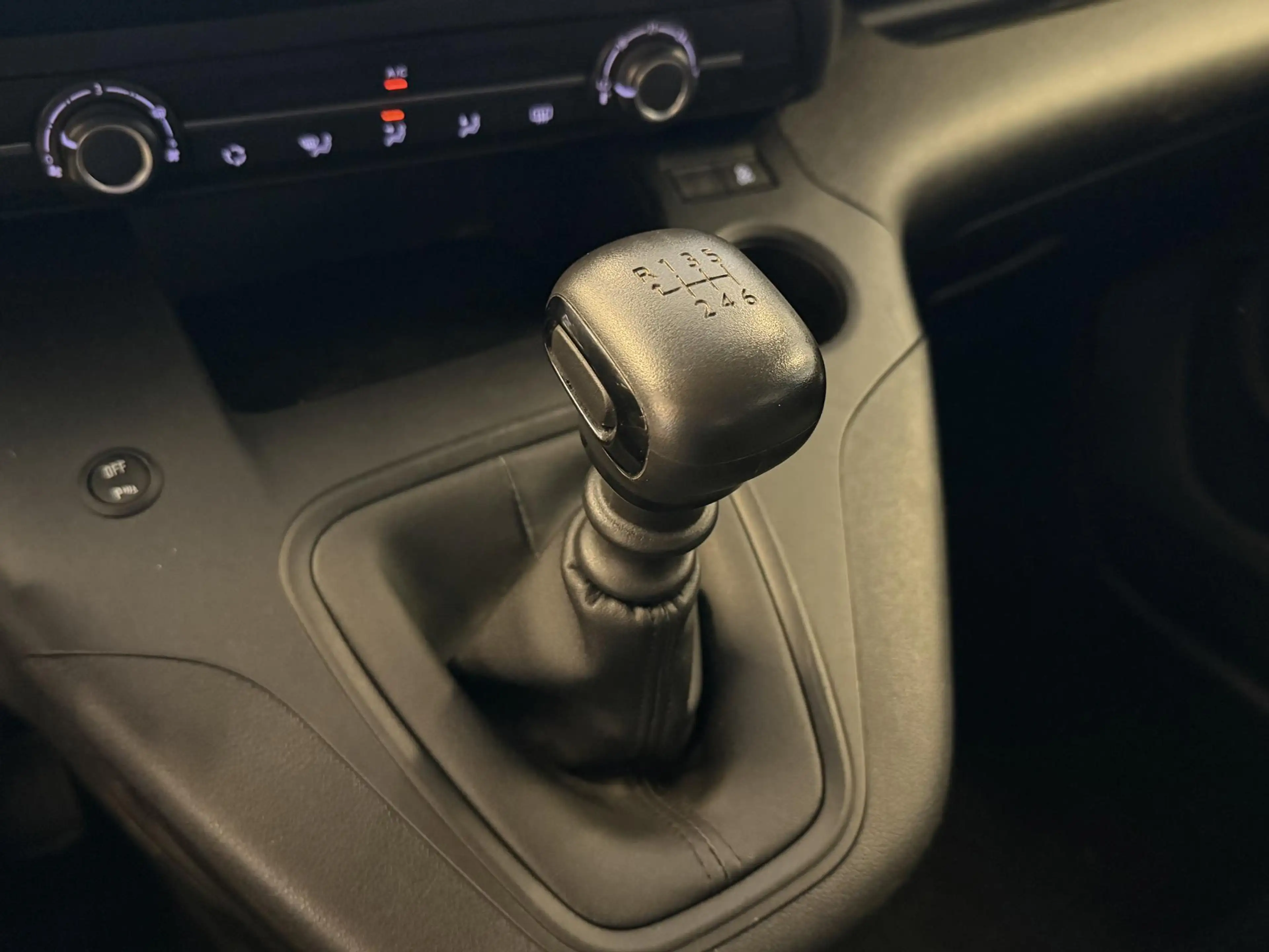 Toyota Proace City VERSO 1.2 TURBO COMFORT GARANTIE TOT 2031* . CRUIS — photo 19