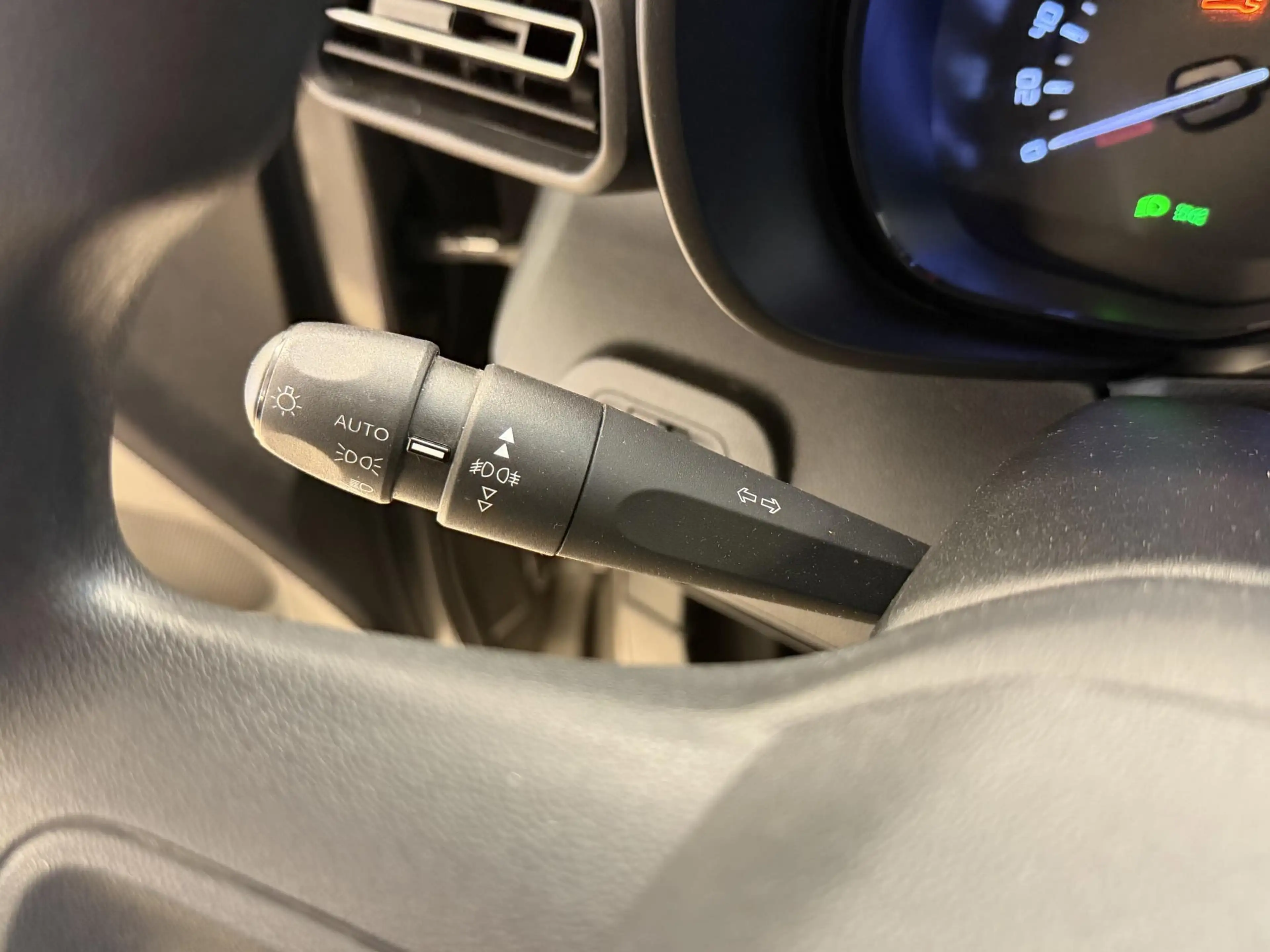 Toyota Proace City VERSO 1.2 TURBO COMFORT GARANTIE TOT 2031* . CRUIS — photo 22