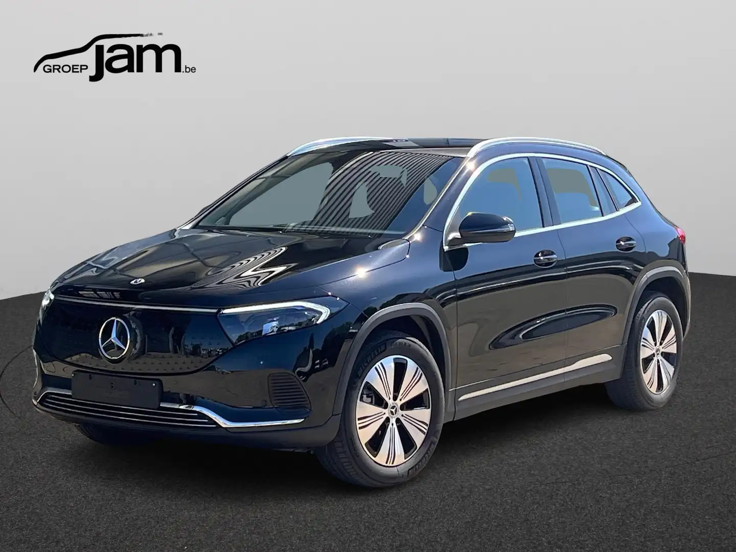 Mercedes-Benz EQA 300 4MATIC Luxury Line Zwart - 1
