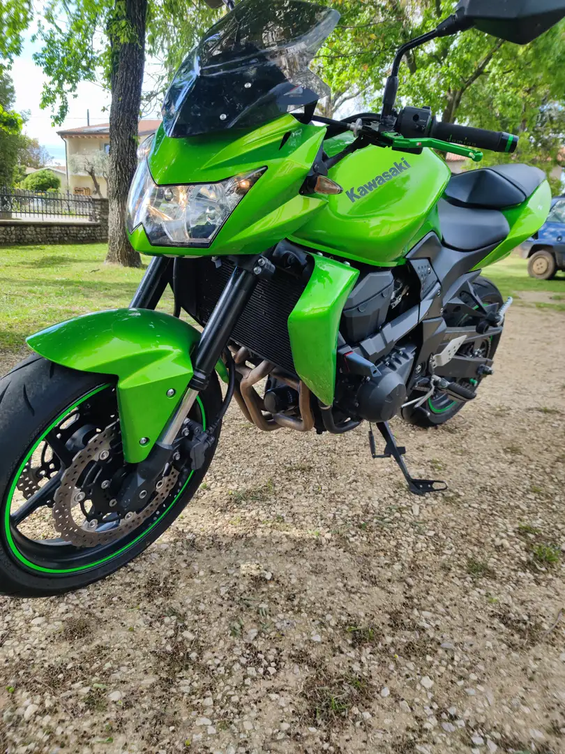 Kawasaki Z 750 zelena - 1