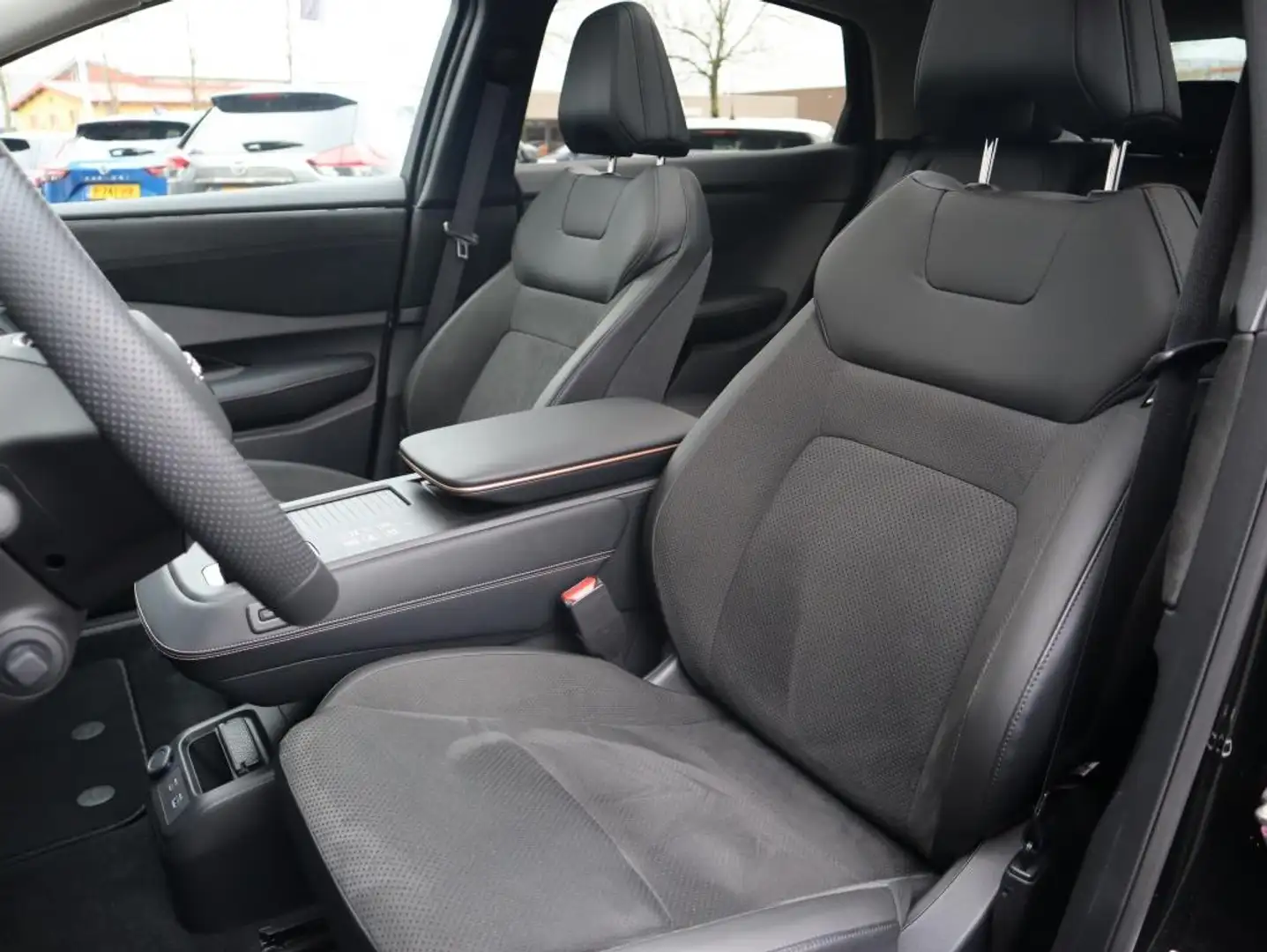 Nissan Ariya Evolve 87 kWh | Panoramadak | Adapt. Cruise | Geve Zwart - 2