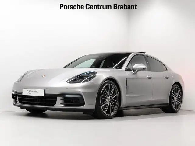 Porsche Panamera 4S Diesel