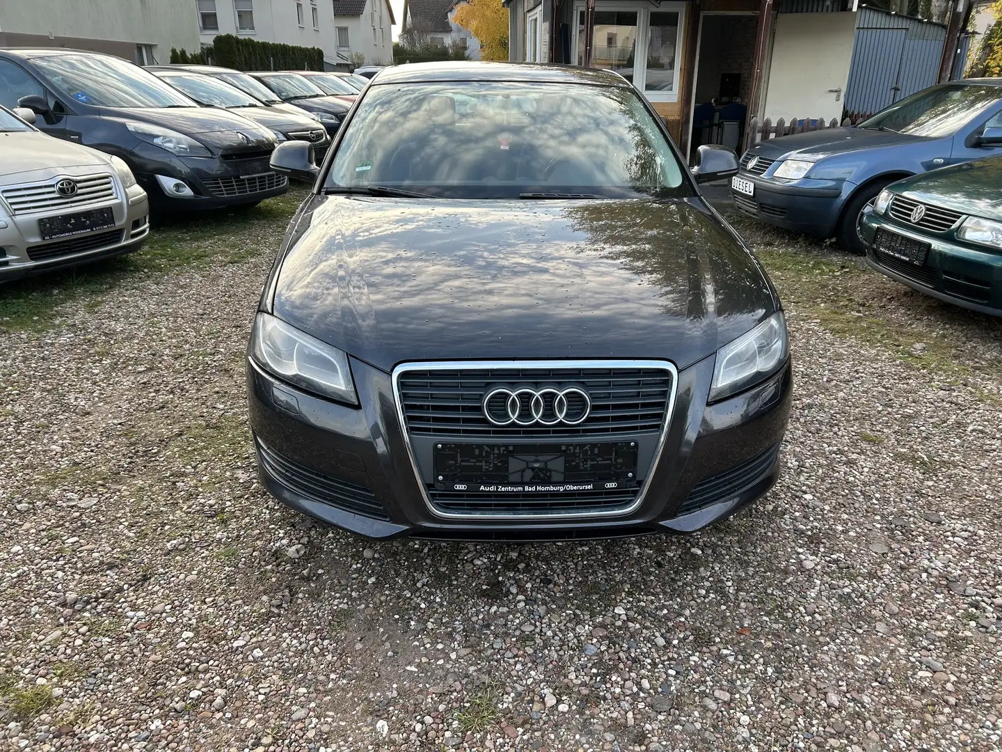Audi A3 1.4 TFSI Attraction Grau - 1