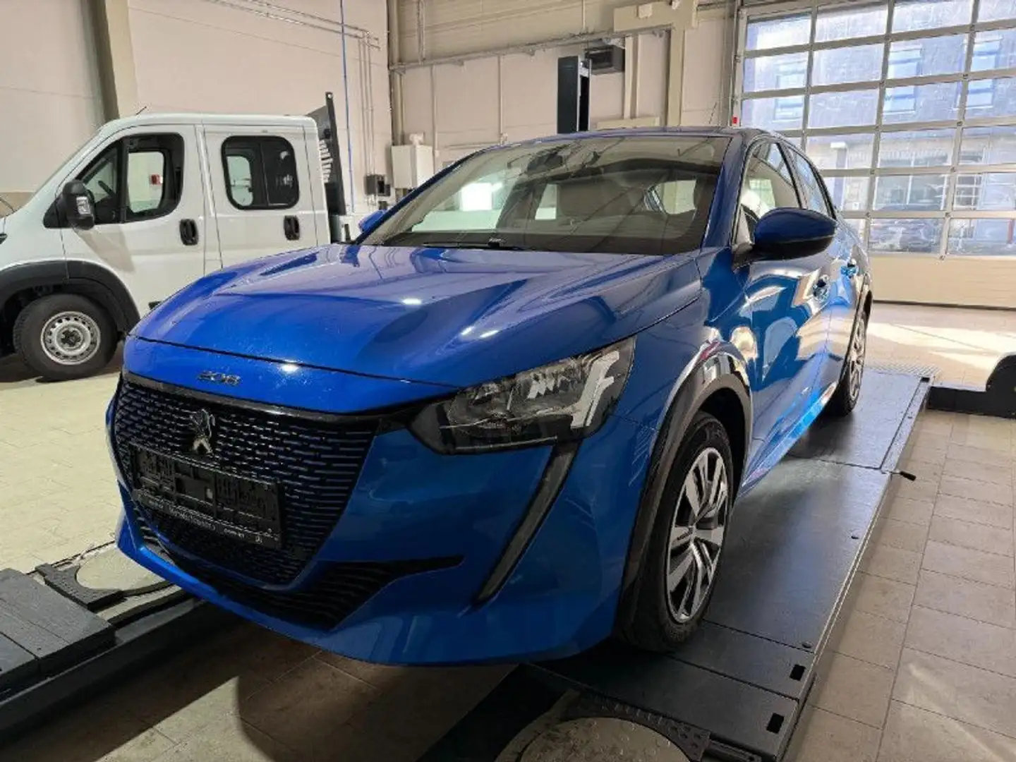 Peugeot 208 e- Active Blauw - 1