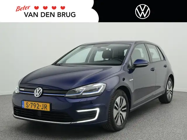 Volkswagen e-Golf 136PK | SOH 91,5 | Warmtepomp | Stoelverwarming |