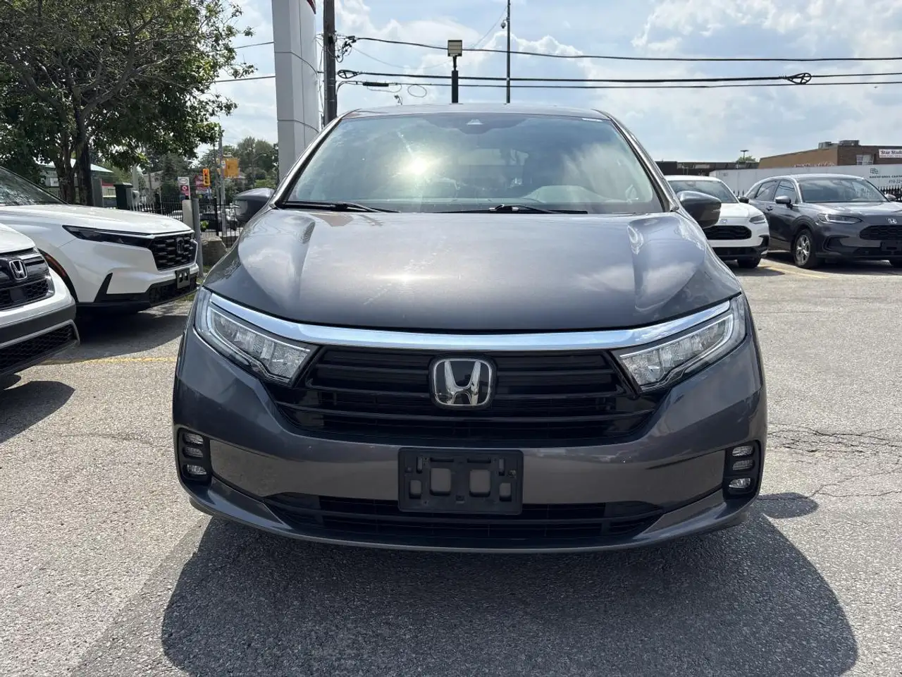 Honda Odyssey снимка Honda Odyssey