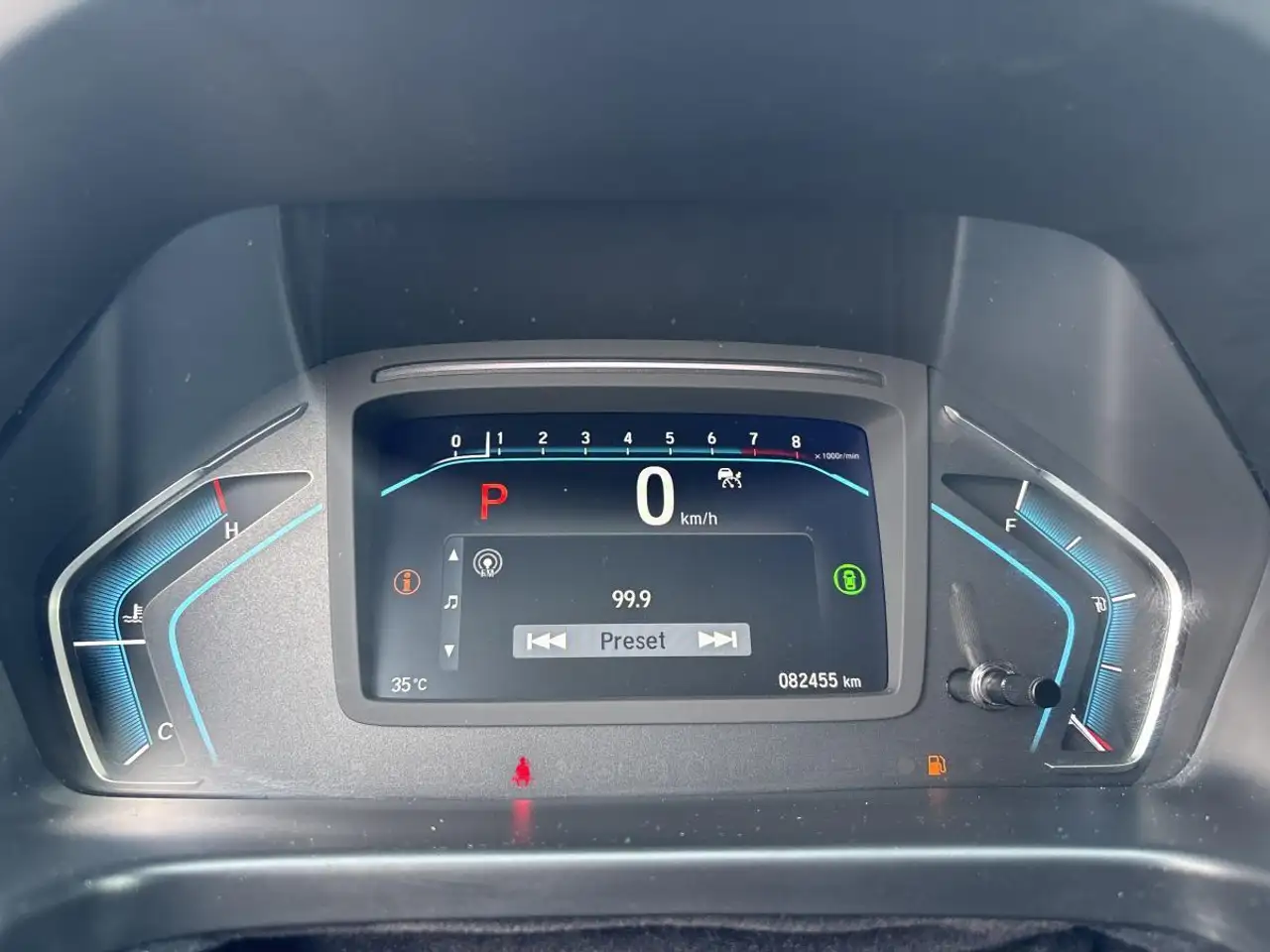 Honda Odyssey снимка Honda Odyssey