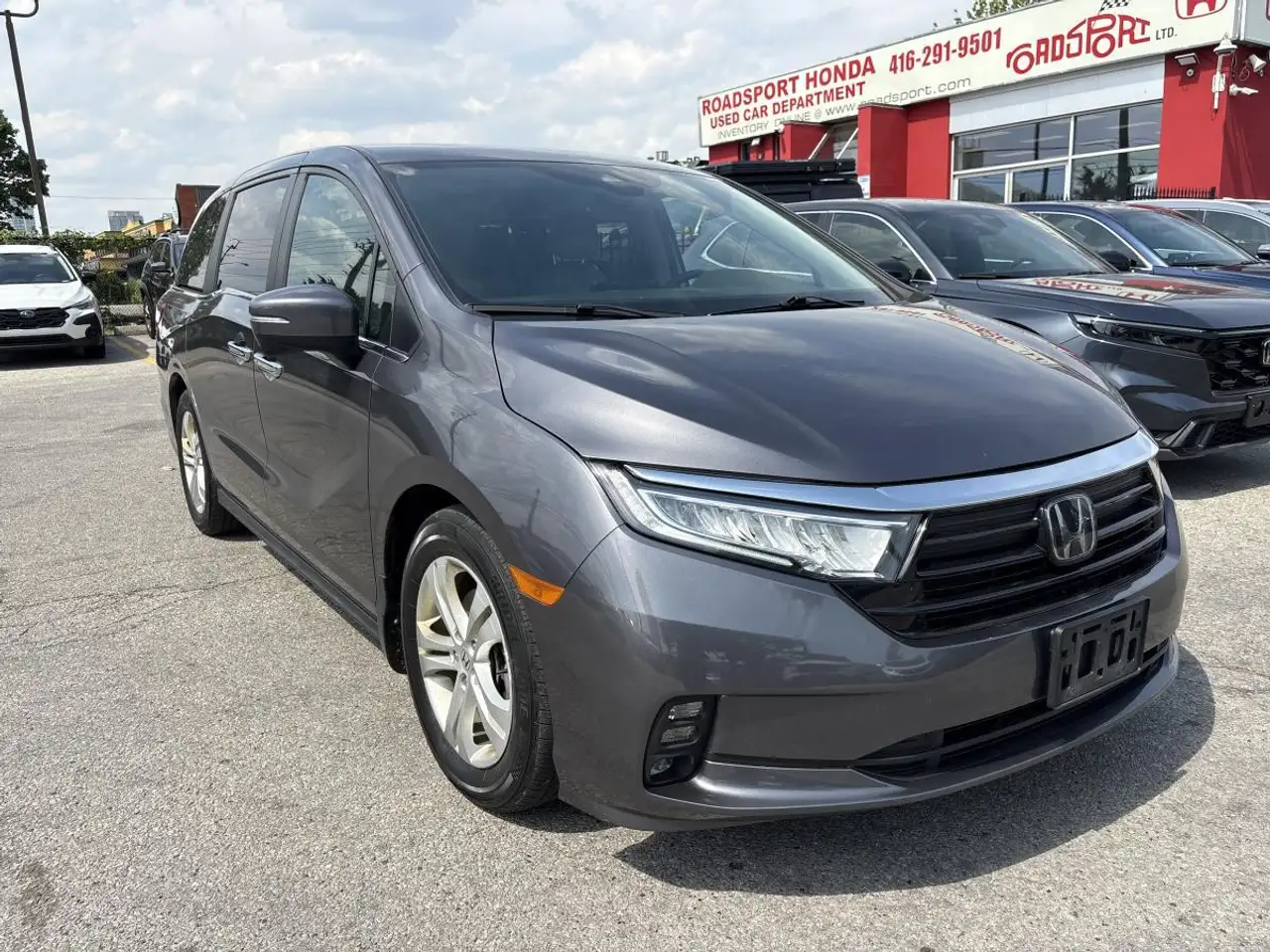 Honda Odyssey снимка Honda Odyssey