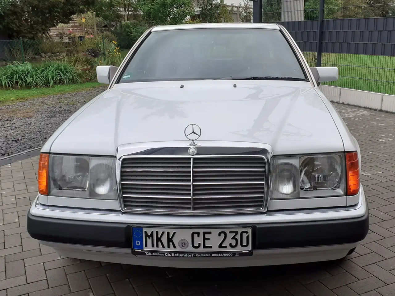 Mercedes-Benz CE 230 W 124 Coupe, foto 4