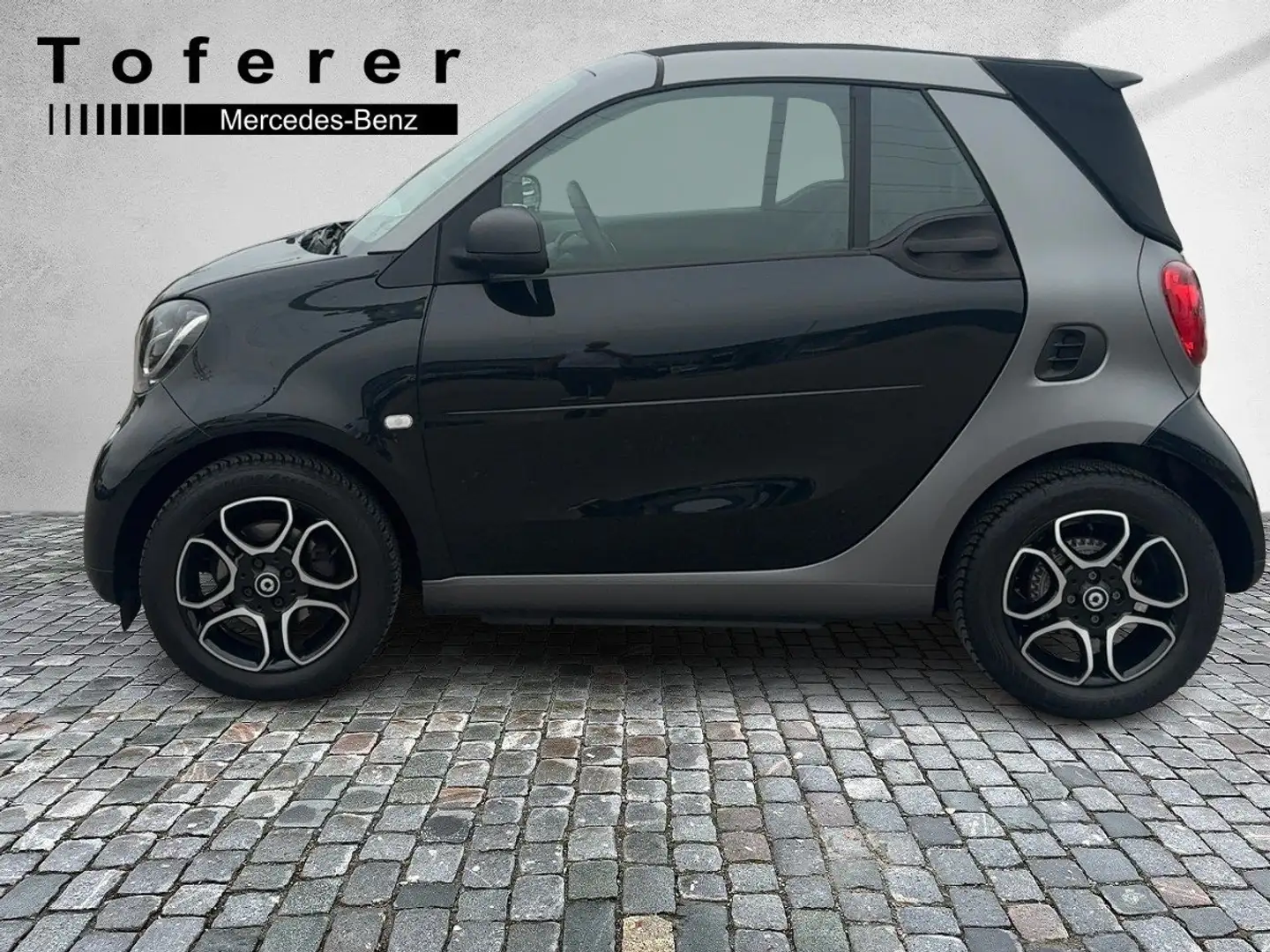 smart forTwo cabrio 66kW turbo twinamic AUT Schwarz - 2