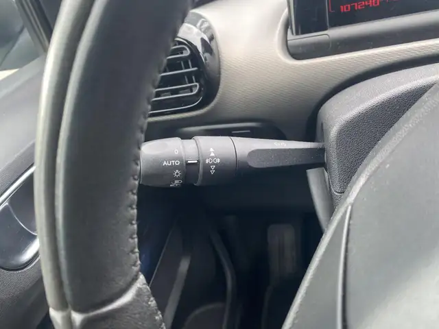 Citroen C4 Cactus view 7