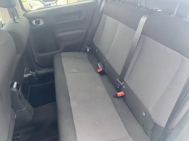 Citroen C4 Cactus view 5