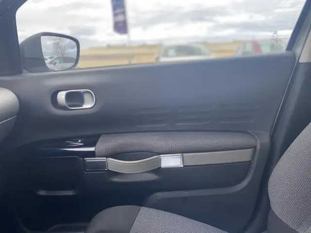 Citroen C4 Cactus view 28