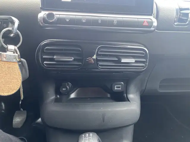 Citroen C4 Cactus view 21