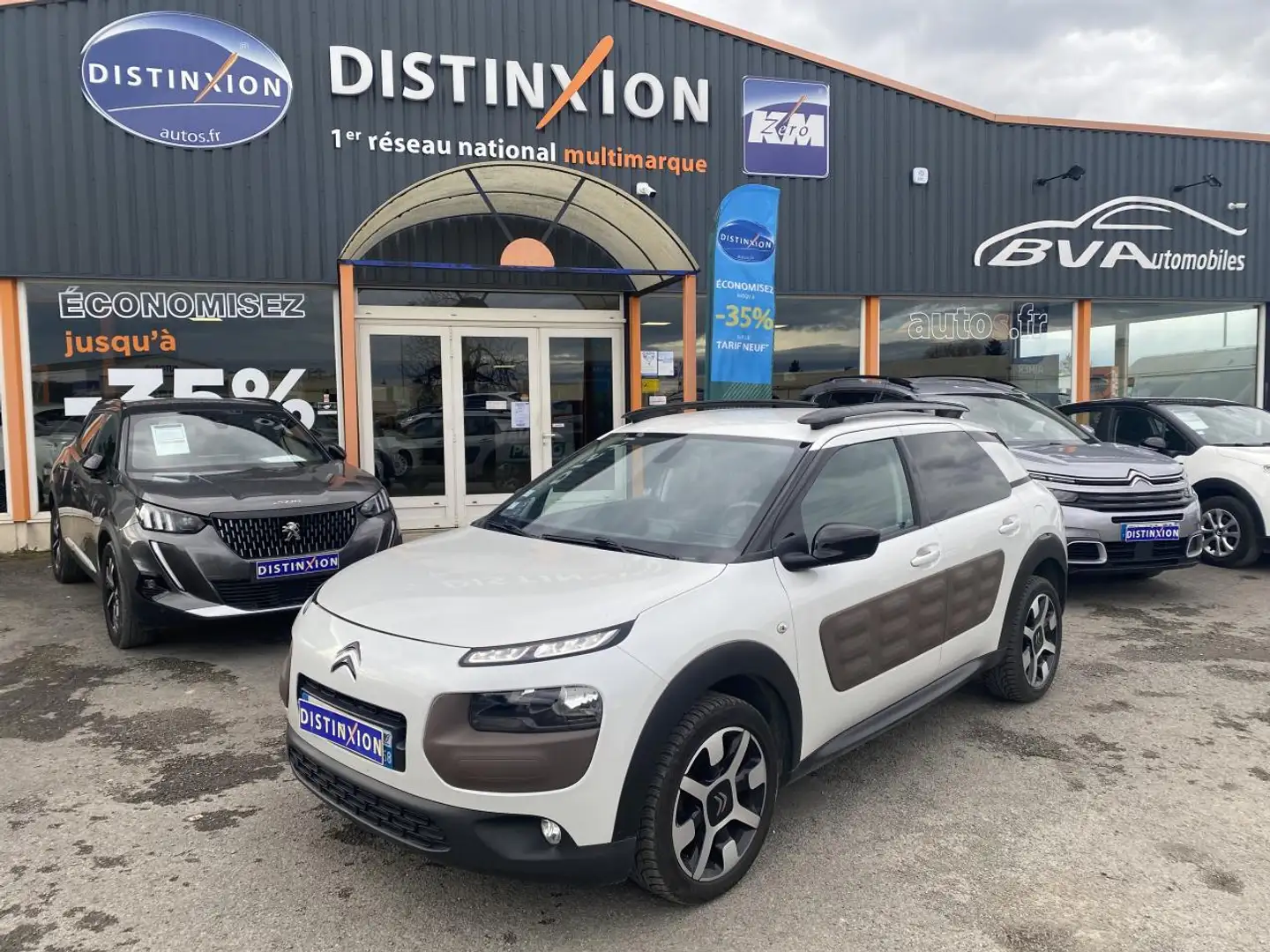 Citroen C4 Cactus 1.2 12V - 110 S\u0026S Shine Blanc - 1