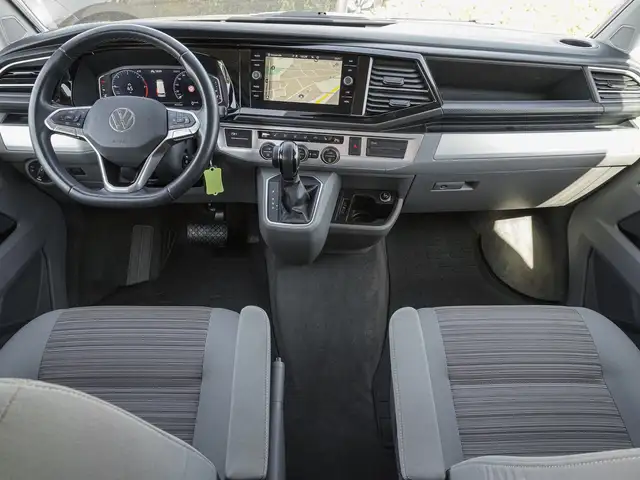 Volkswagen California view 9