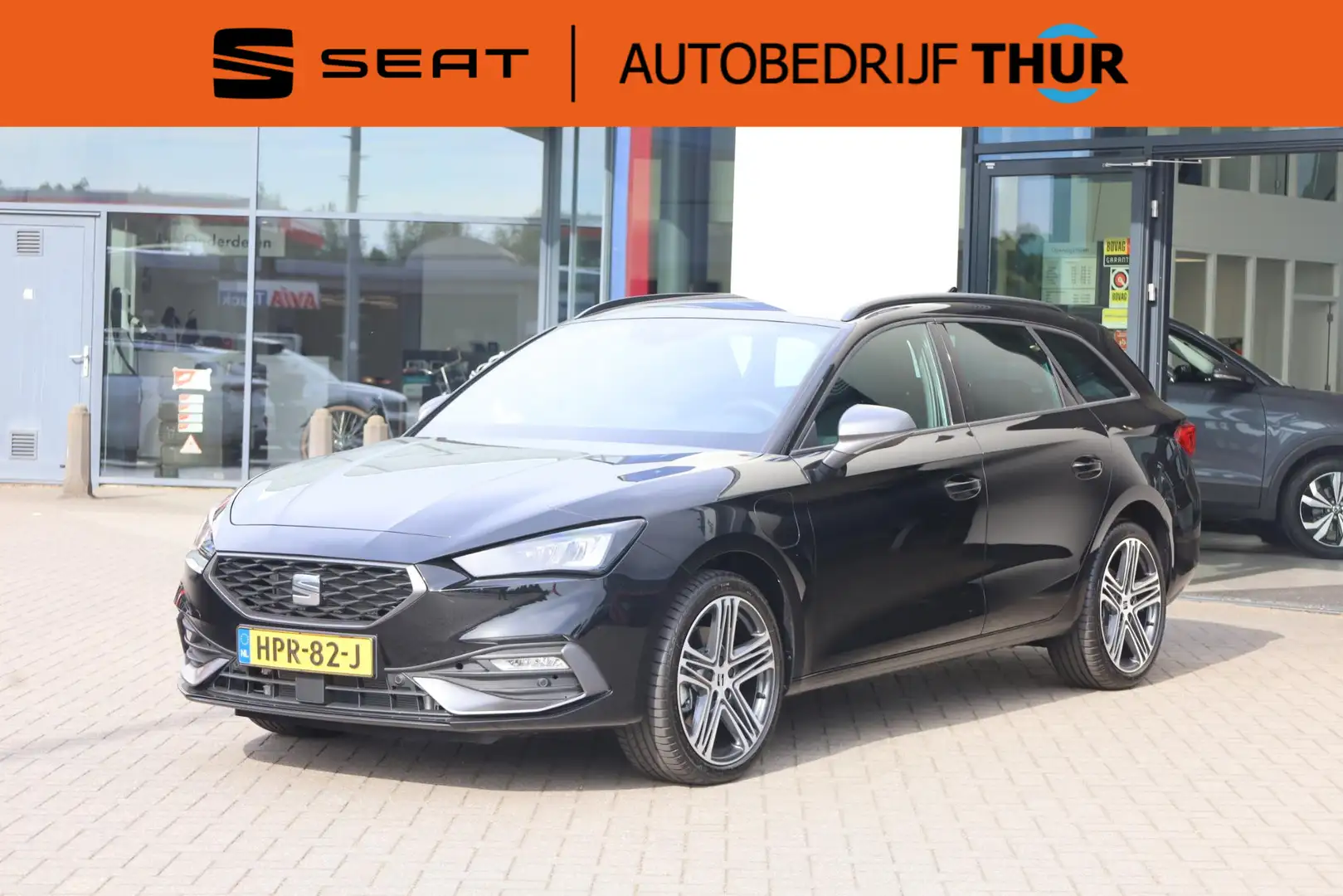 SEAT Leon e-Hybrid Sportstourer 1.5 TSI FR Business 204PK / 150kW, 18 Schwarz - 1