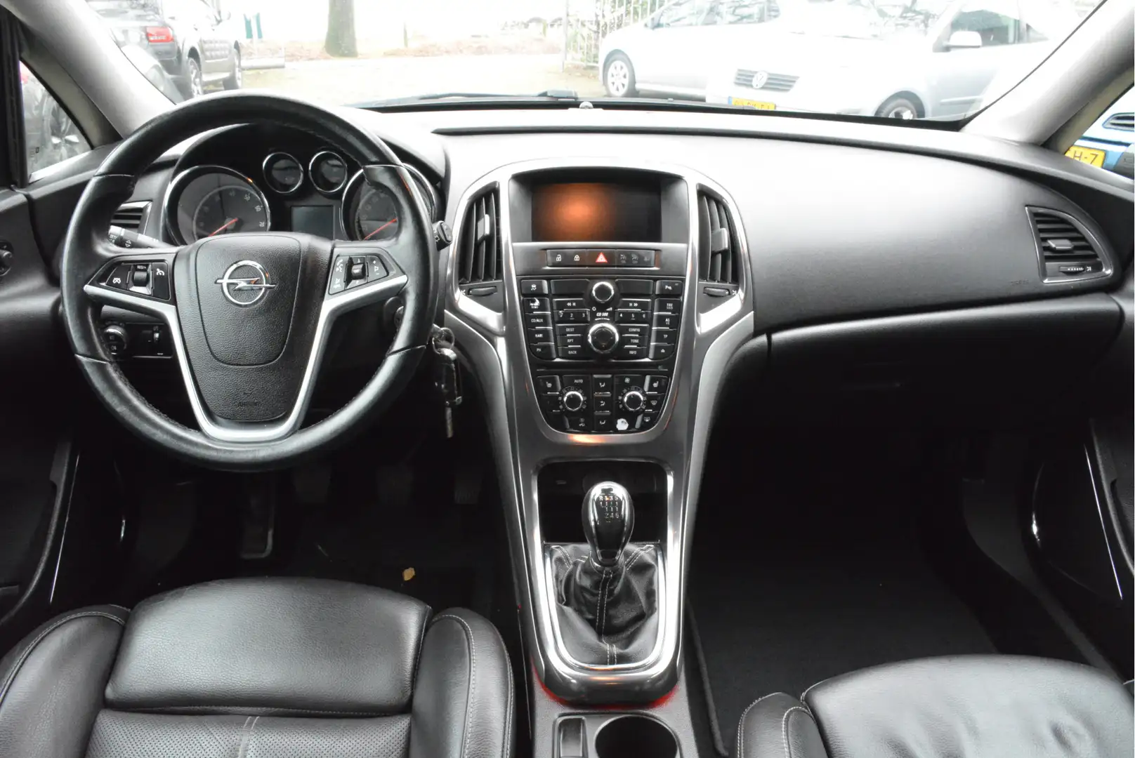 Opel Astra 1.4 Turbo Cosmo Trekhaak stoelverwarming Clima Nav Grijs - 2