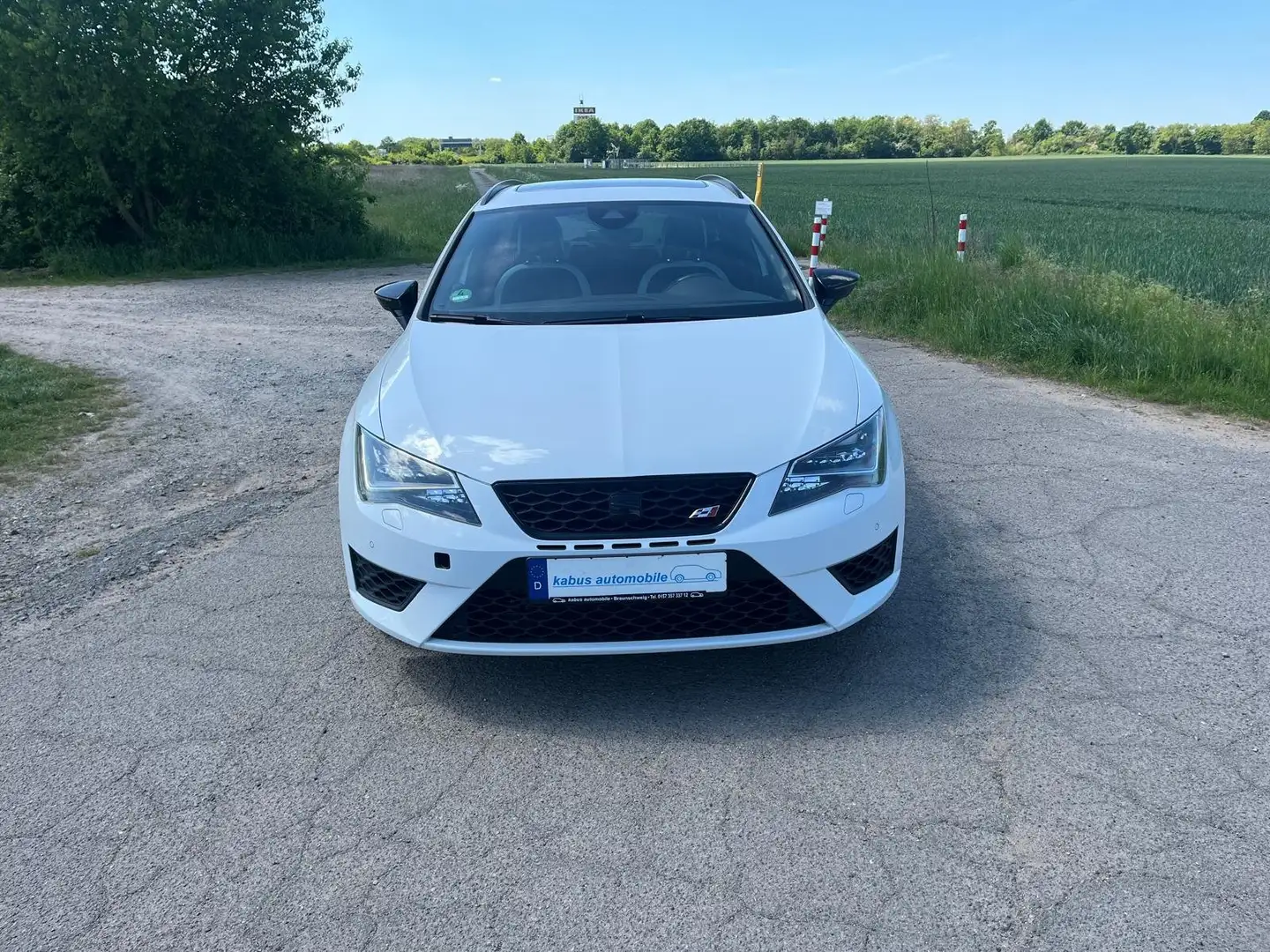SEAT Leon Cupra 290 Blanc - 2