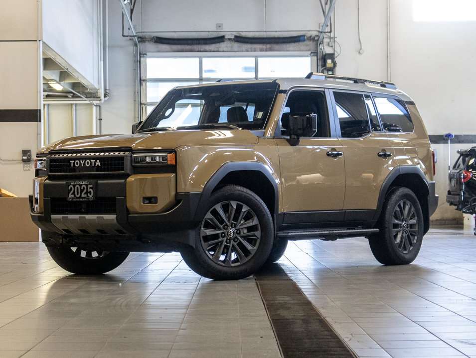 2025 Toyota Land Cruiser Premium
