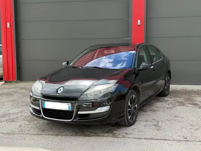 Renault Laguna Laguna 2.0 dCi 130 Energy eco2 Bose Edition