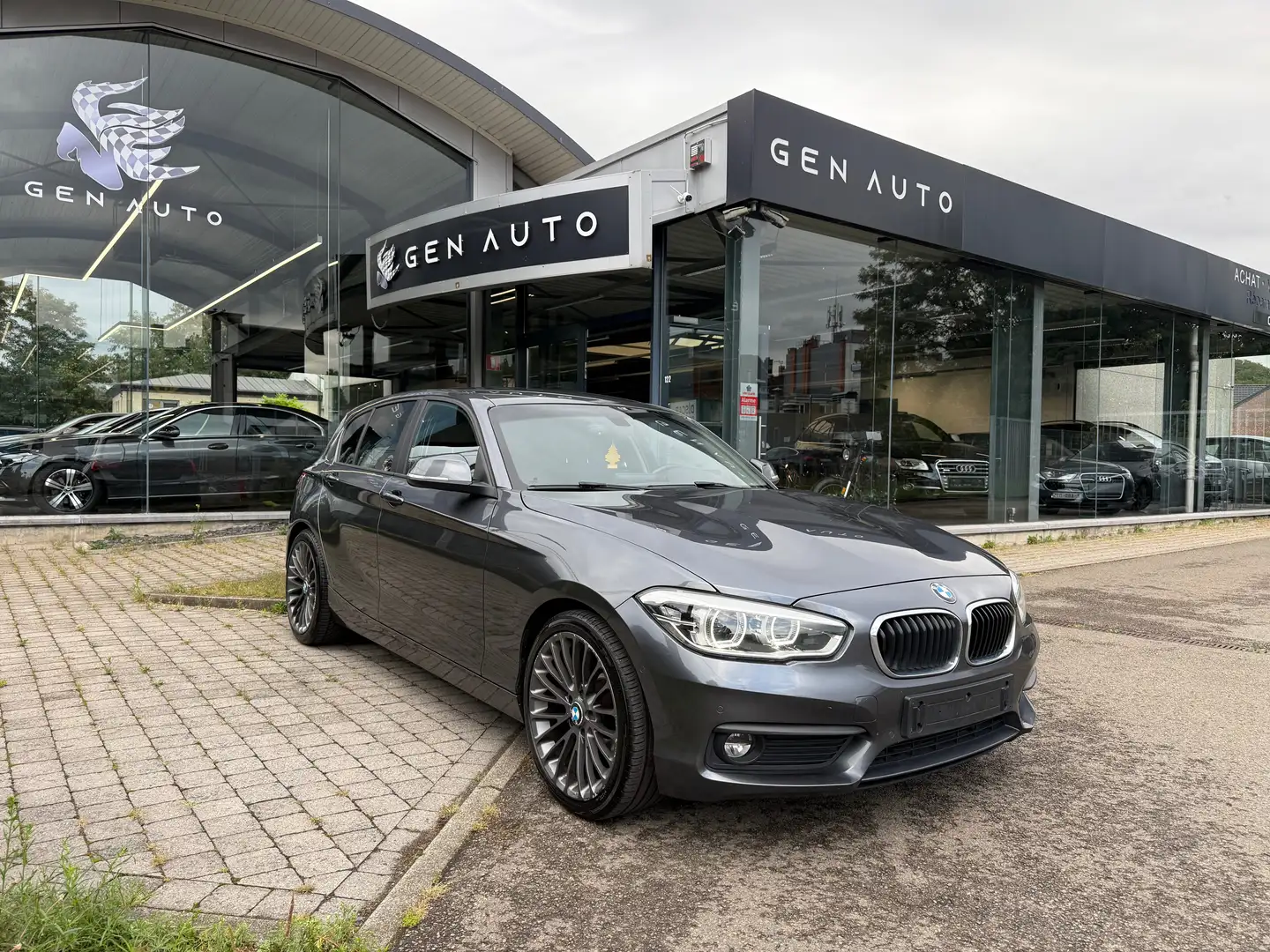 BMW 116 EfficientDynamics Edition GPS Cuir Siege chauff. Gris - 1